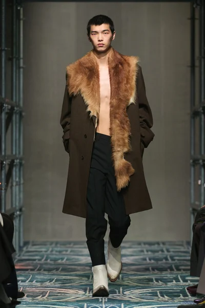 Look 6